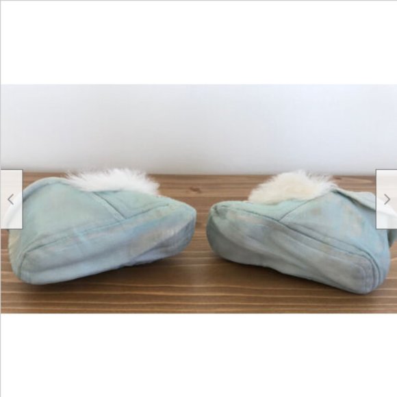 Antique Delicate Blue Silk Baby Booties w/ White Rabbit Fur & Embroidery - Picture 4 of 7